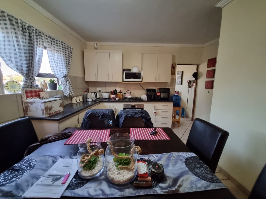 3 Bedroom Property for Sale in Langenhovenpark Free State